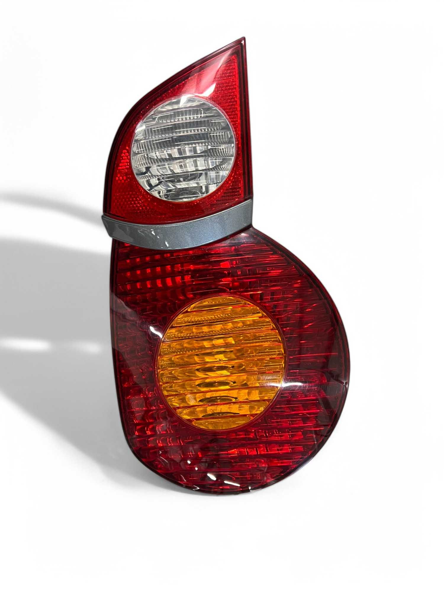 Lampy tyl tylne lewa prawa lampa bmw z4 e85 e86
