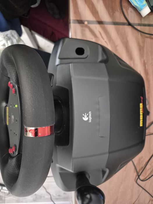 Ігровий руль для комп'ютера