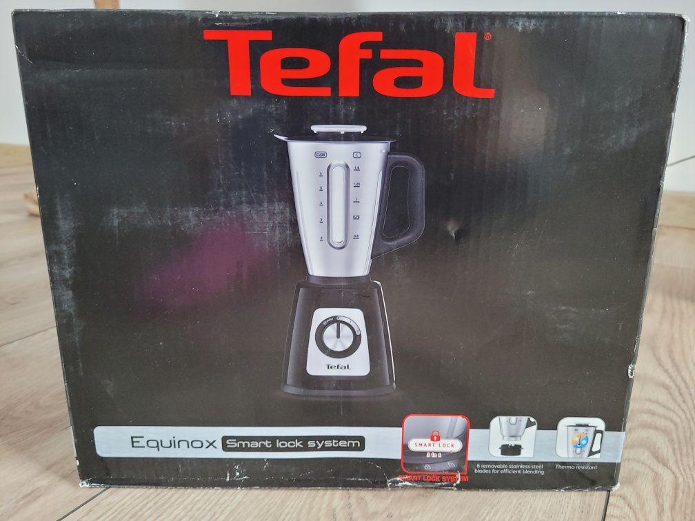 Tefal blender kielichowy BLE44E831