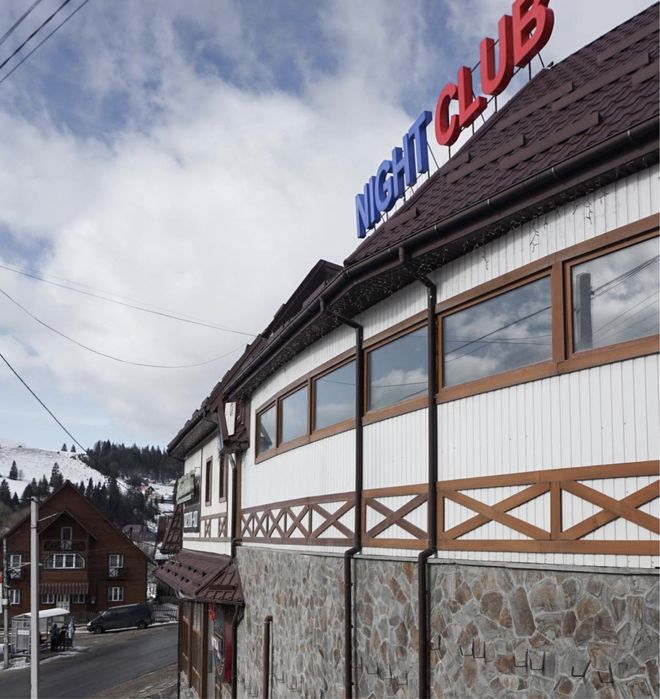 Продаж комерційного приміщення в с.Поляниця!