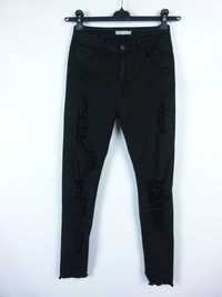 Daysie czarne spodnie jeans dziury / S