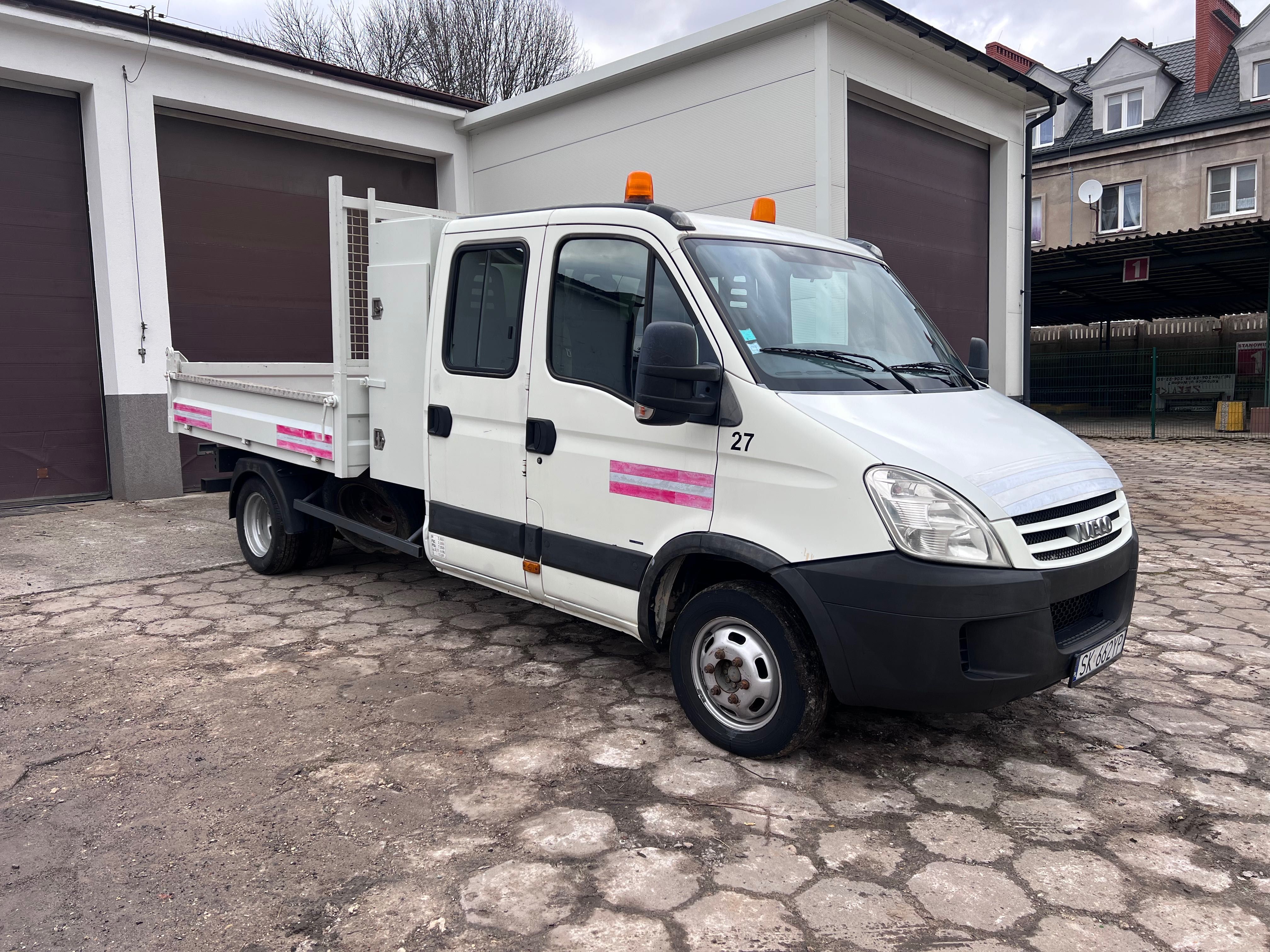 Iveco Daily 3.0 2007r wywrotka, 7 miejsc, klimatyzacja.