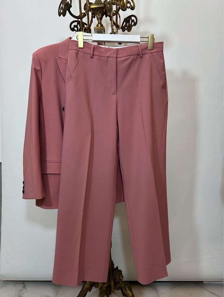Шикарний брючний костюм Max Mara. Оригінал