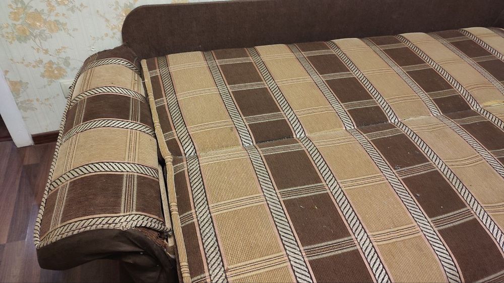 Продам диван книжка. Самовывоз