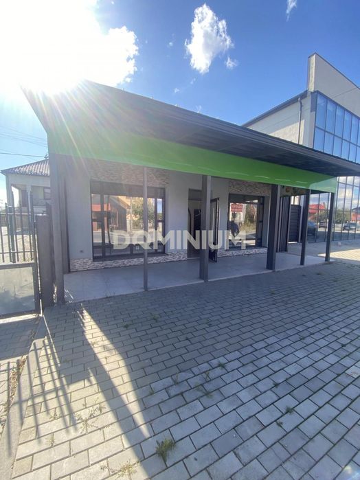 Сучасне комерційне приміщення 75 м² в оренду,вул. Комунальна 7