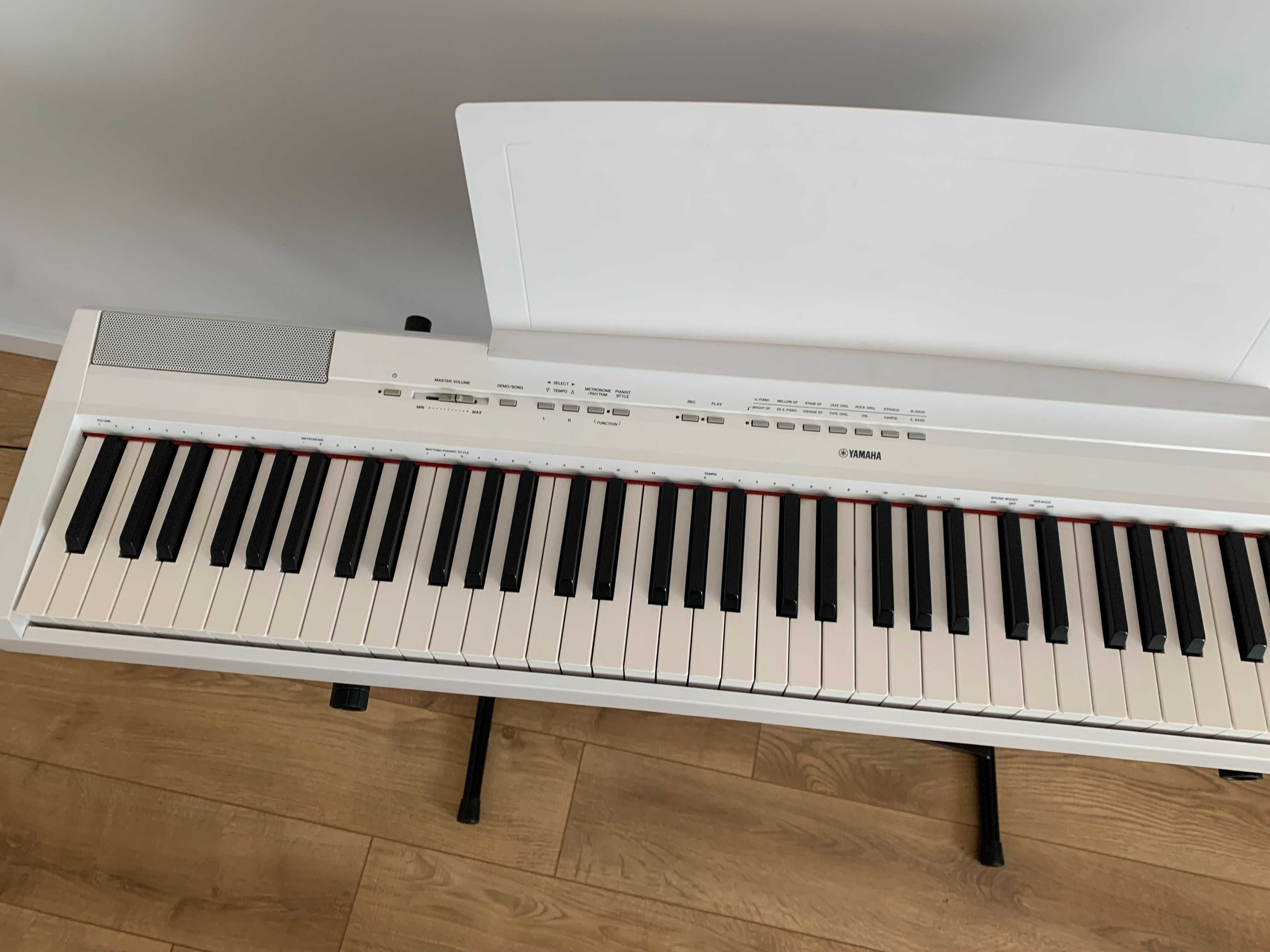 Pianino Yamaha 115