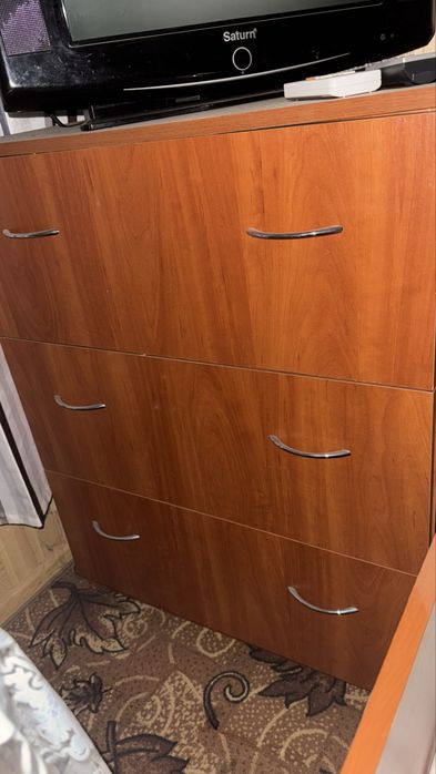 Комод для одягу великий