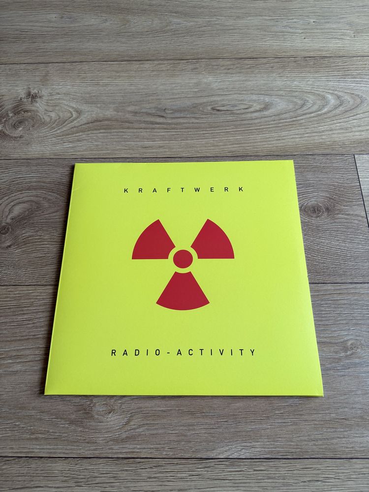 Kraftwerk - Radioactivity LP 2009 EX