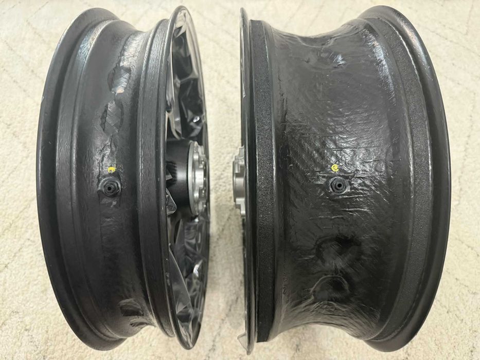 Para felg Ducati do motocykla, nowe