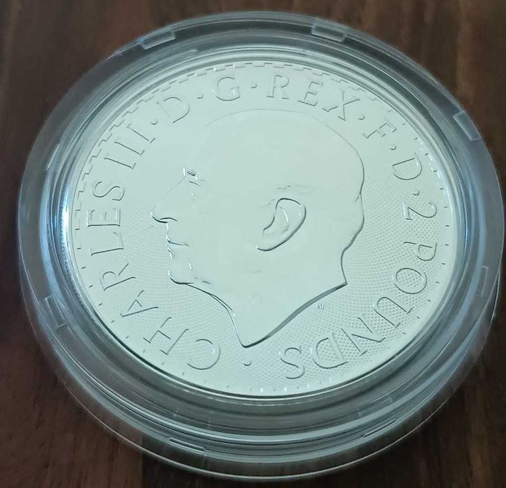 Срібна монета 2 фунти "Британія" 2025 року, 1oz, 999 проба