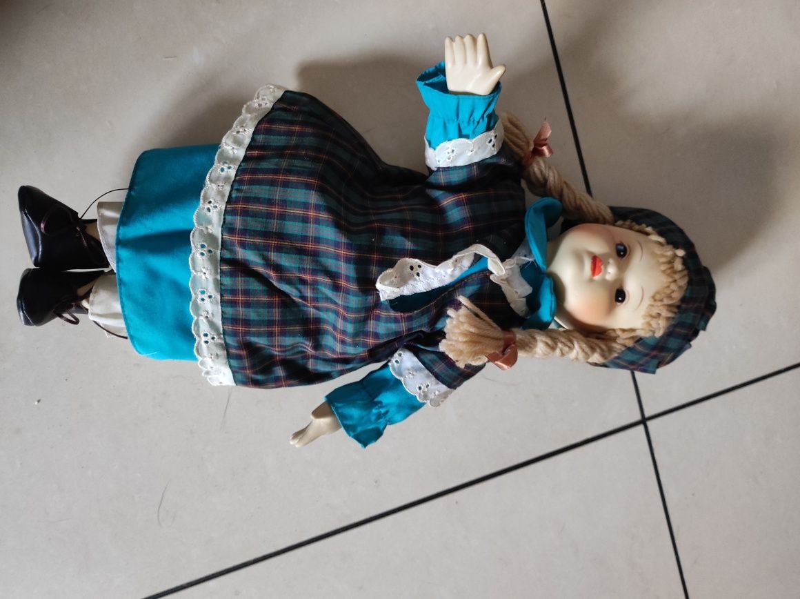 Ceramiczna lalka 40 cm