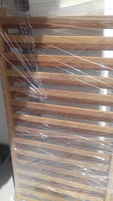 Cama de grades castanha da Marca TRAMA