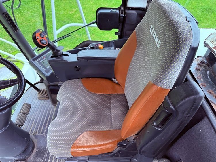 Claas jaguar 890