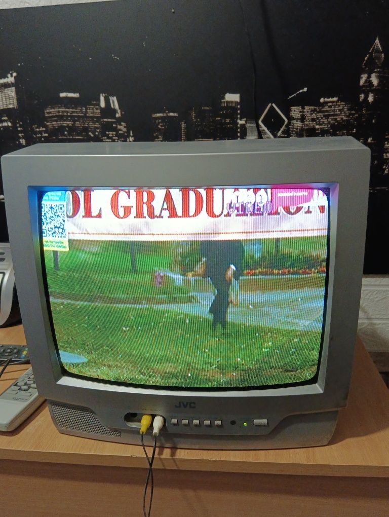 Телевізор jvc 14 б/у