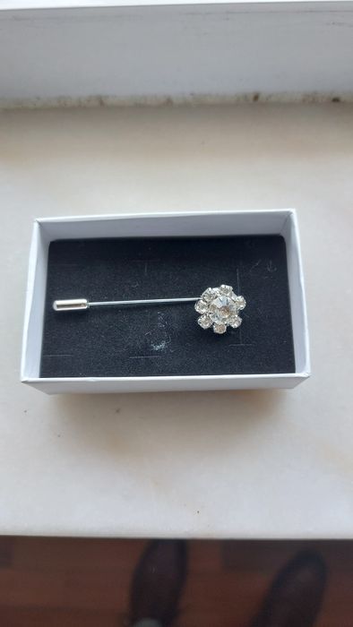 Alfinete brilhante lapela