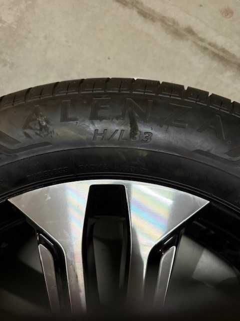 Sprzedam koło 18" Toyota Rav4 2020r. ALENZA H/L33 225/60 R18 100H