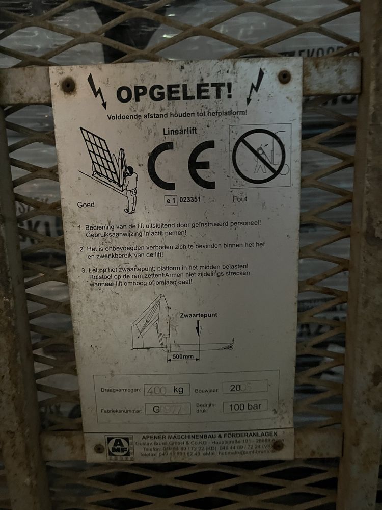 Rampa elektryczna podjazd do auta dla niepełnosprawnych/towarów winda