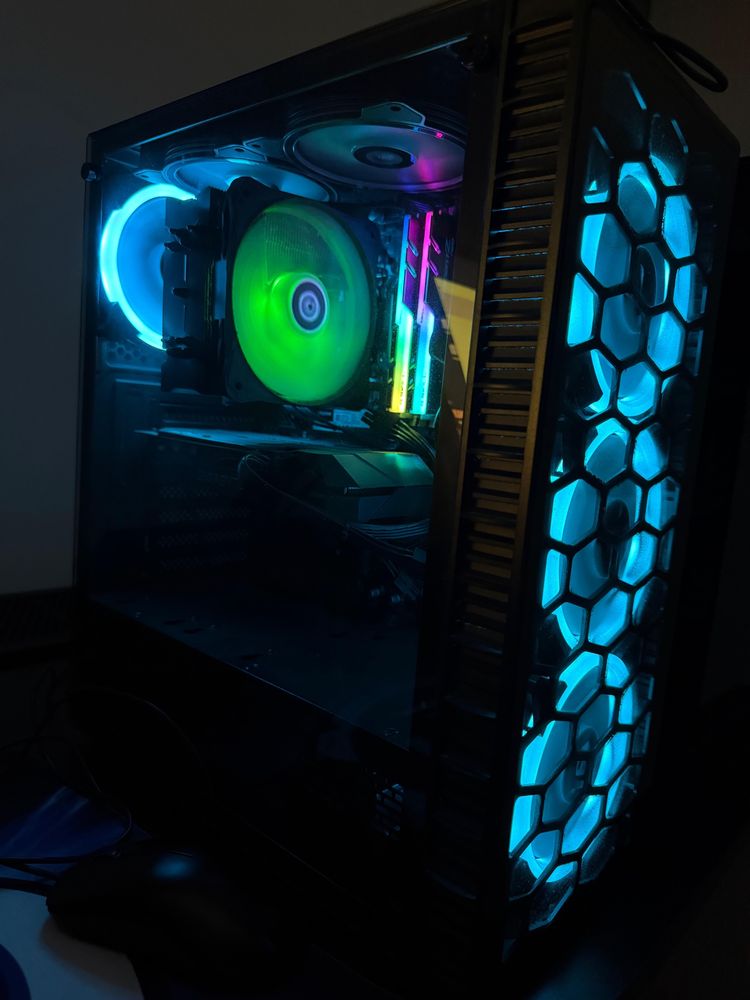 PC Gaming / Trabalho - Pronto a usar