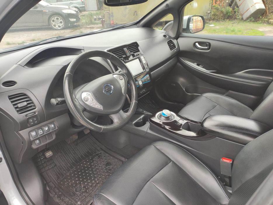 Nissan Leaf Ніссан Ліф