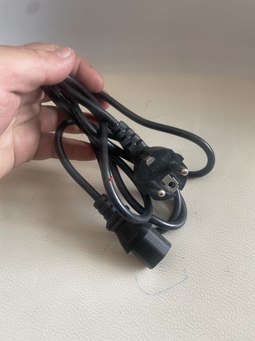 Sprzedam  Kabel zasilający do monitora