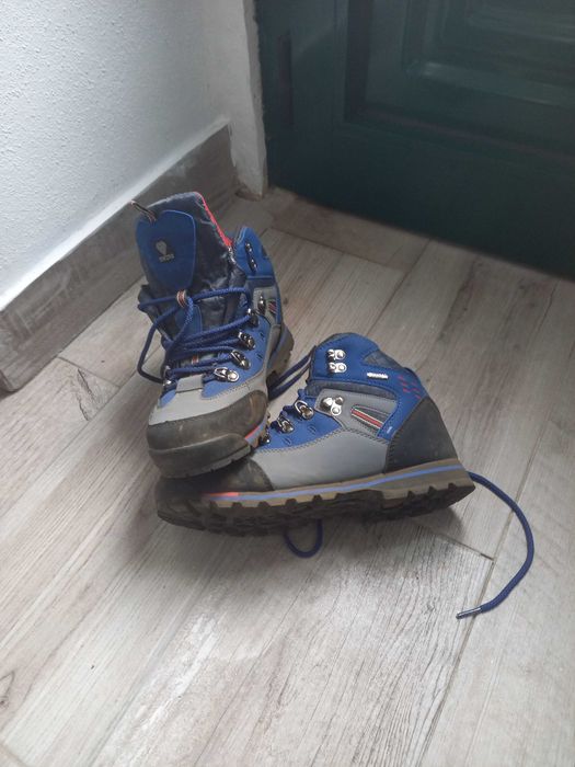 Botas caminhada impermeáveis ,trekking e montanha