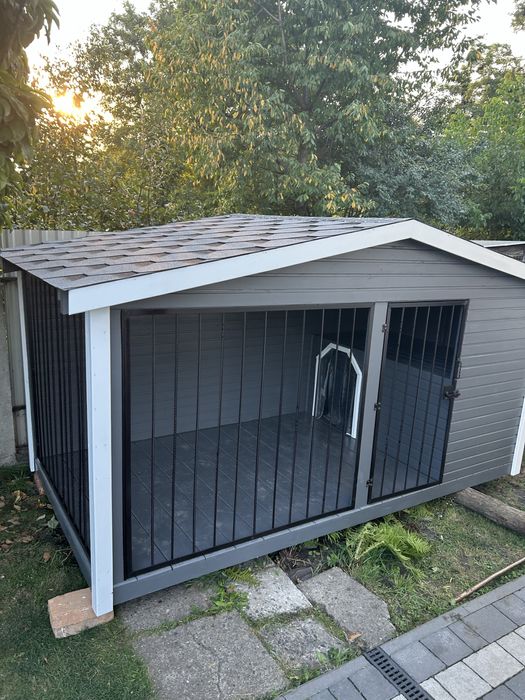 Величезний вольєр для собаки і котиків буда утеплена будка