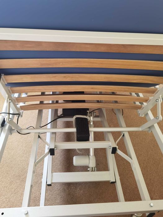 Cama articulada nova