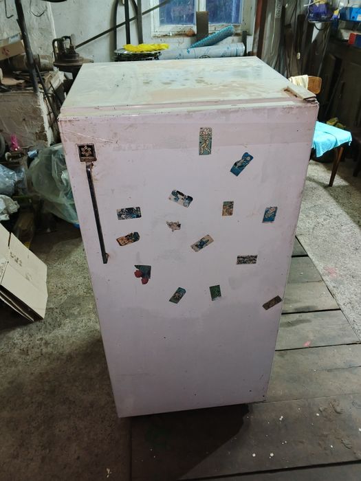 Холодильник 120 см