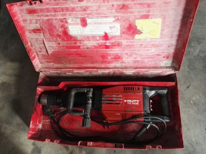 Descombrador Hilti TE905