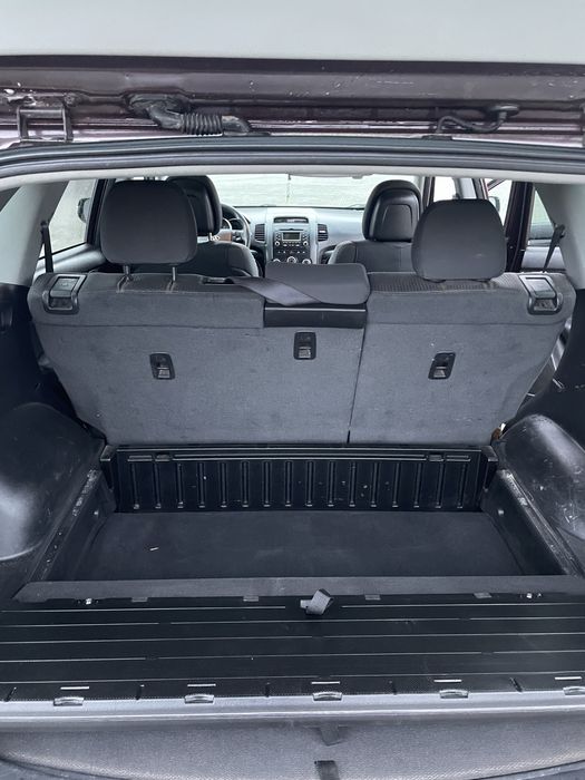 Kia Sorento 2011 рік • Бензин 2.4