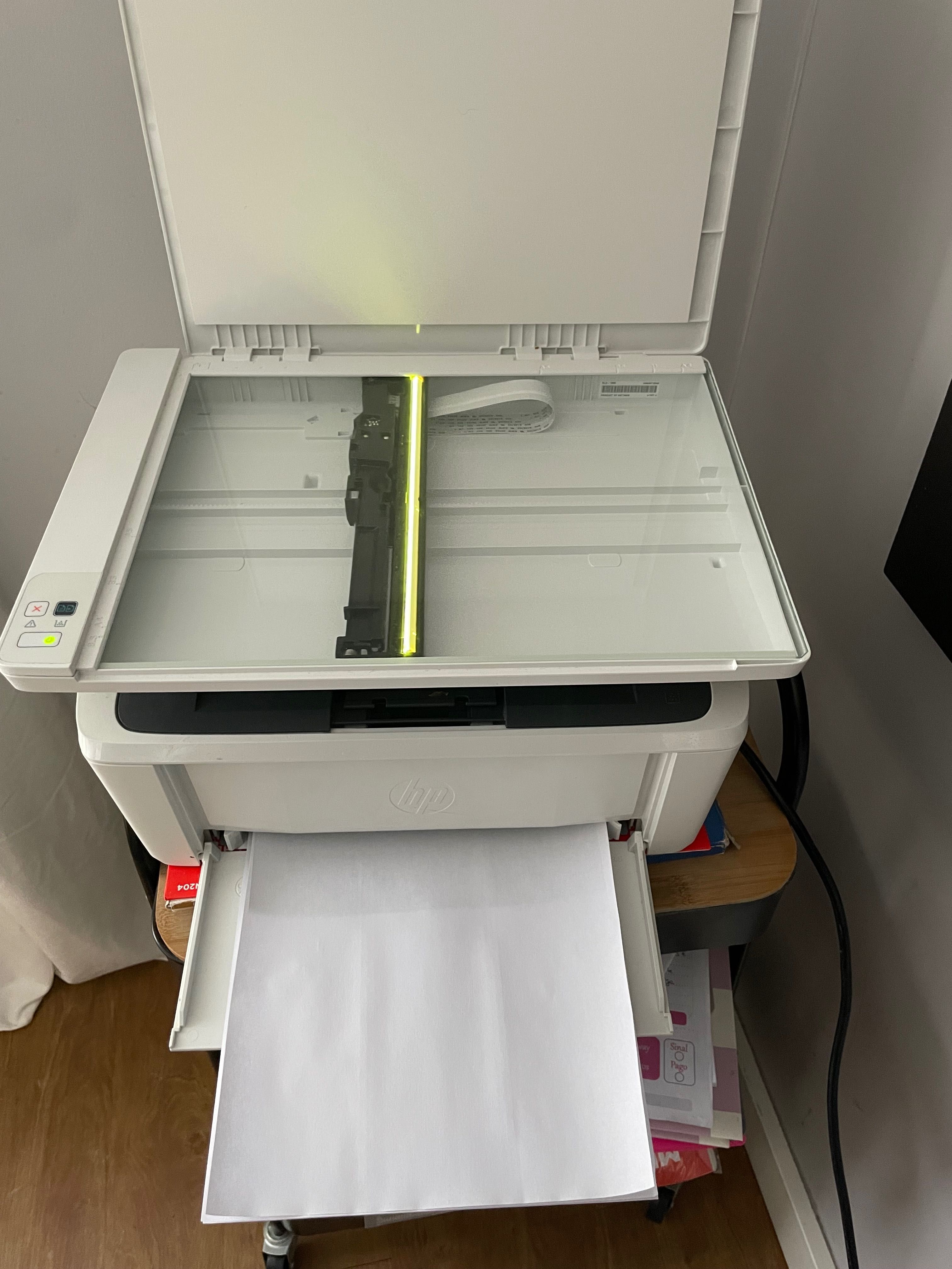 Impressora HP LaserJet Pro M28a