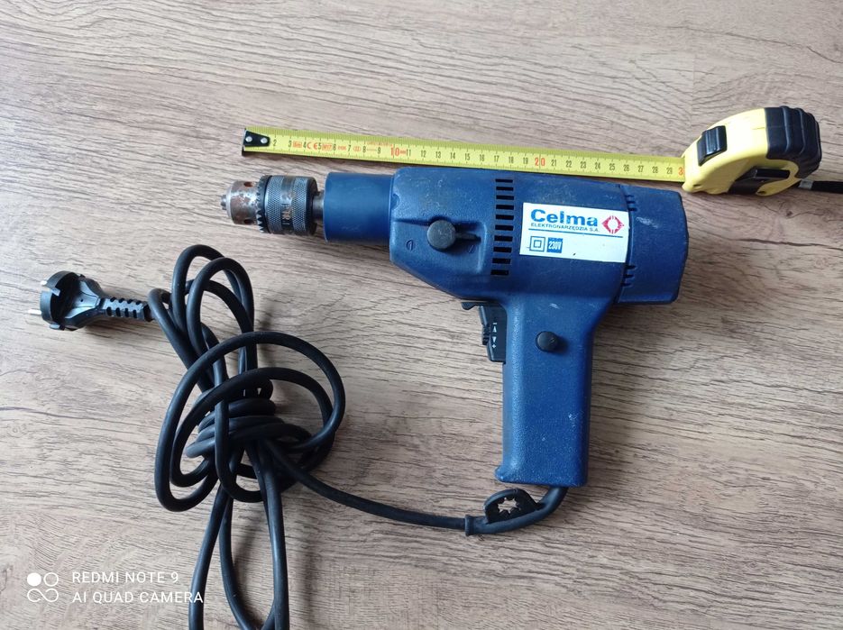 Дрель электрическая б/у.