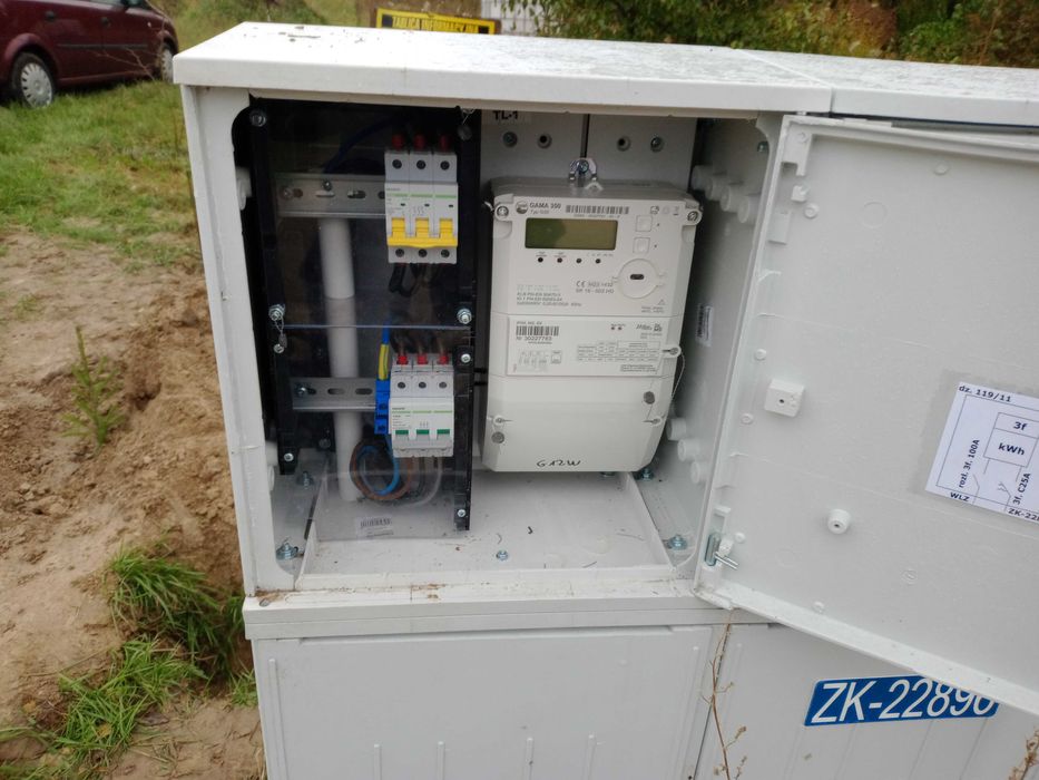 Tani Elektryk Białystok płyta indukcyjna instalacja awarie naprawa ust