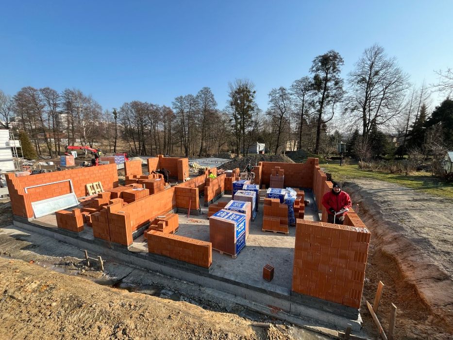 Budowa domów,fundamenty ,sciany ,dach