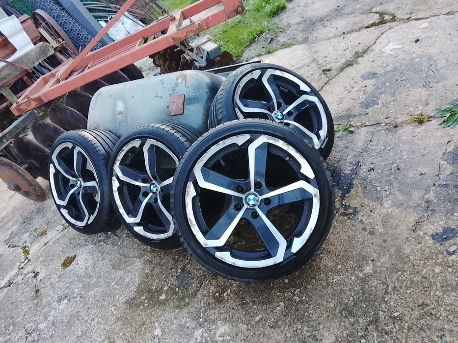 Komplet kół BMW r18