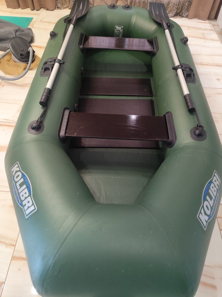Лодка Kolibri ТП-260 М