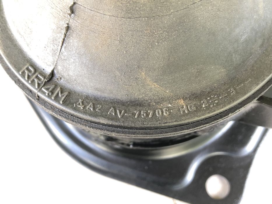 Передняя подушка двигуна HONDA Accord 7(2002-2008)