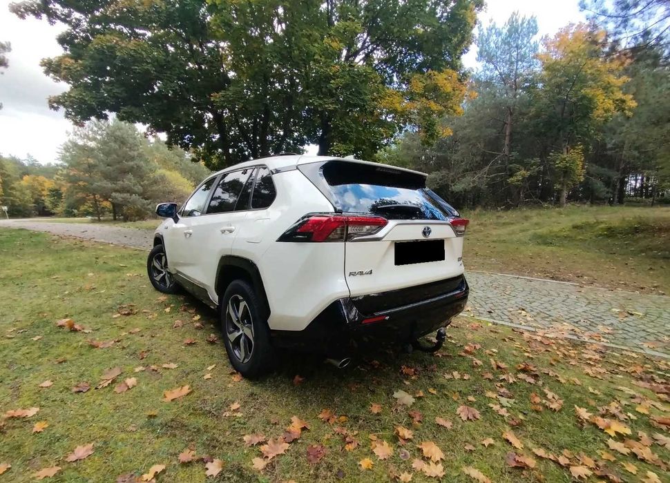 Toyota RAV4 2.5 Plug-In Hybrid Dynamic 4x4 2021  року