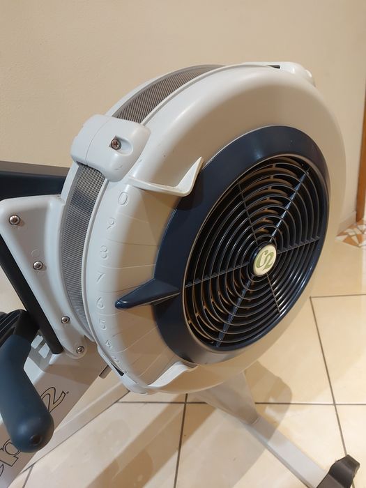 Concept 2 PM5 E j.Nowy tylko 20 godzin wioślarz profesjonalny,Ergometr