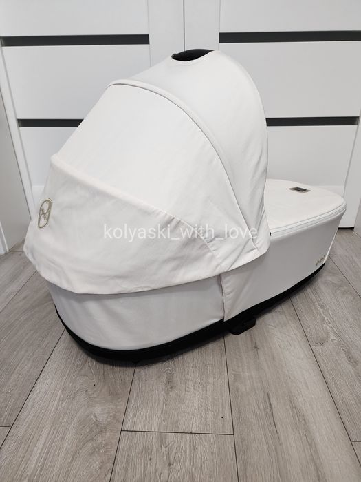 Люлька Cybex Priam 4.0 off white біла Сайбекс Пріам