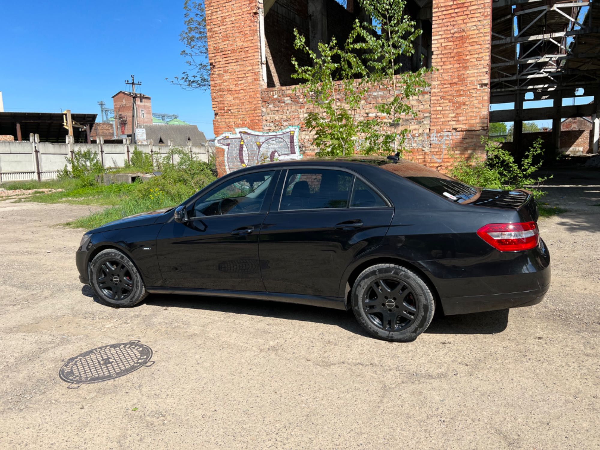 Mercedes Benz E200  W212 2.2 TDI 2010 рік