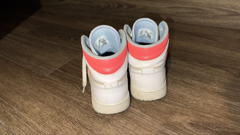 Air Jordan 1 Mid SE оригінал | US 8.5 / EUR 40.5 | Б/в