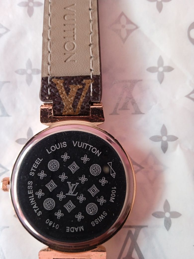 Zegarek Damski Louis Vuitton
