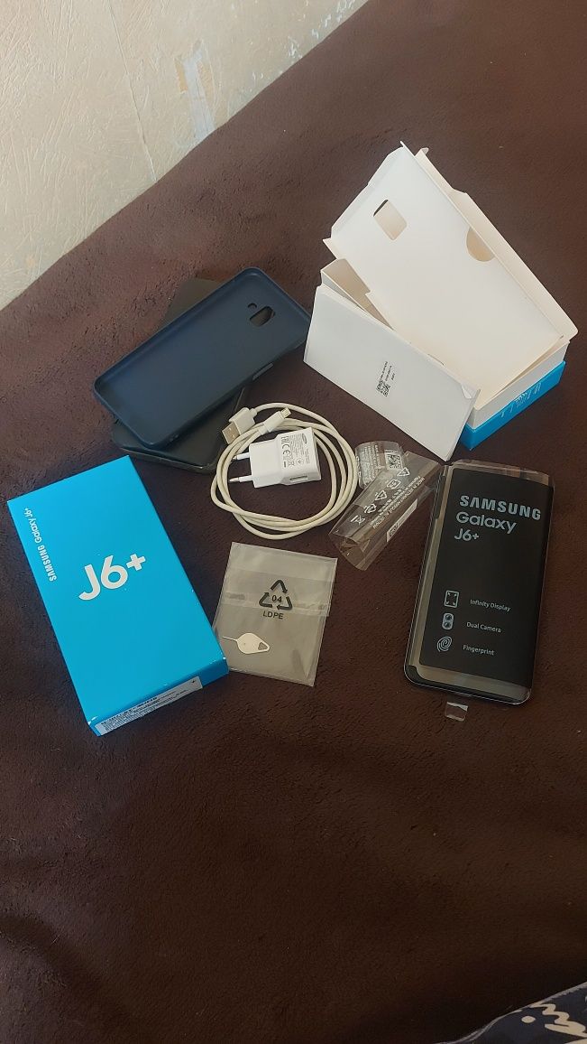 Продам SAMSUNG Galaxy J6+