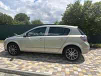 Продам. Opel Astra H 1.6