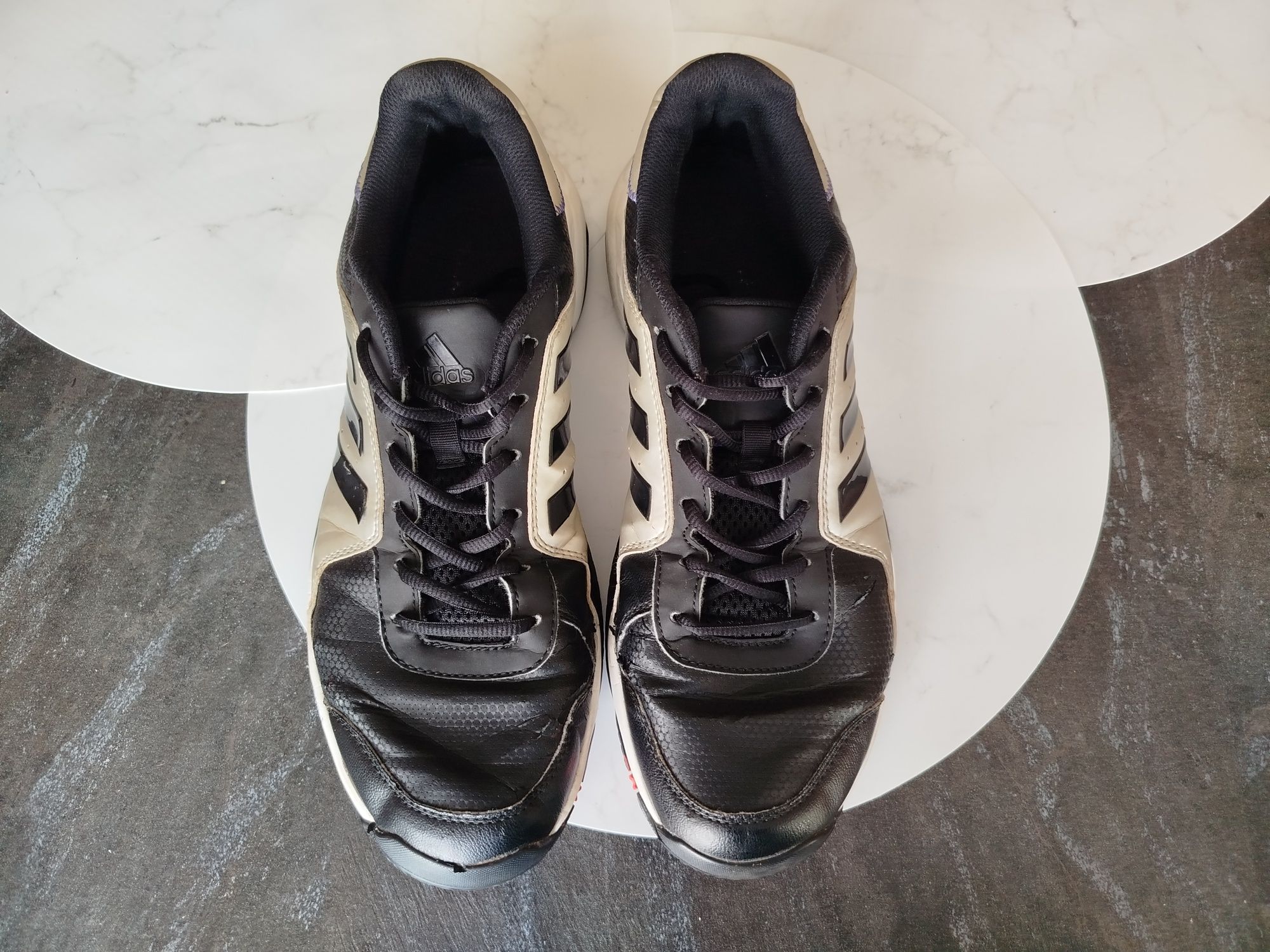 44⅔EUR 28,5cm 10½US Adidas кросівки