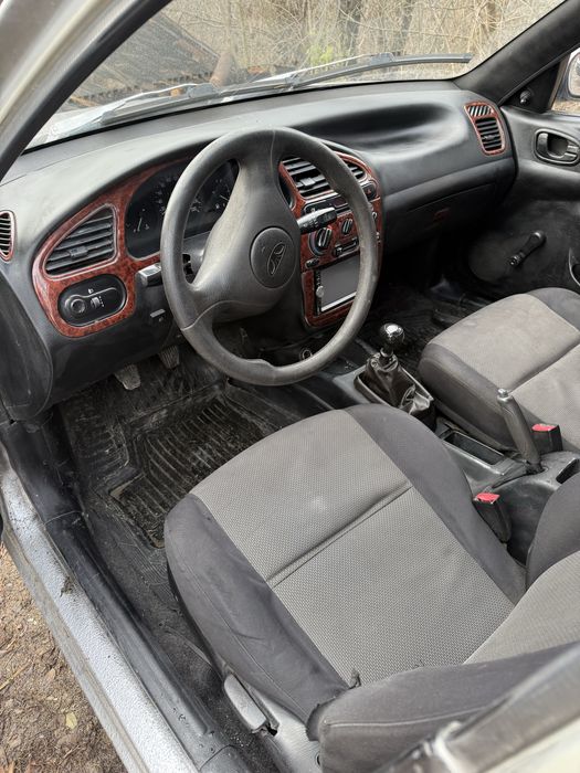 Продам Daewoo Lanos 1.5 газ 4