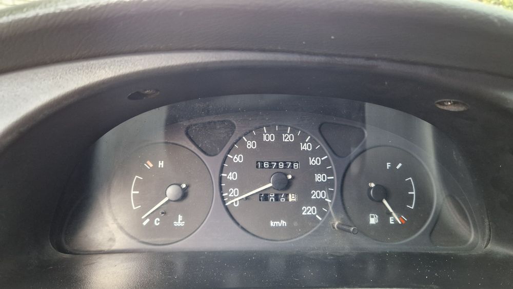 Автомобиль Daewoo lanos 1,5 с газом