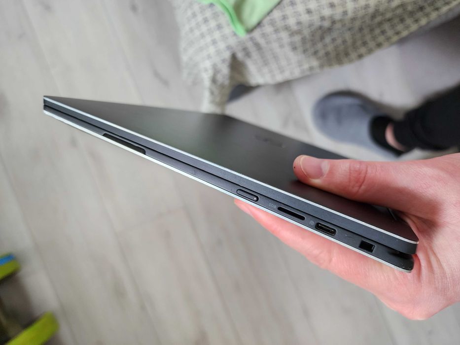 Ноутбук планшет Dell Xps 13 9365 2 in 1 FHD+/i7-7Y75 / 8 RAM/256 SSD