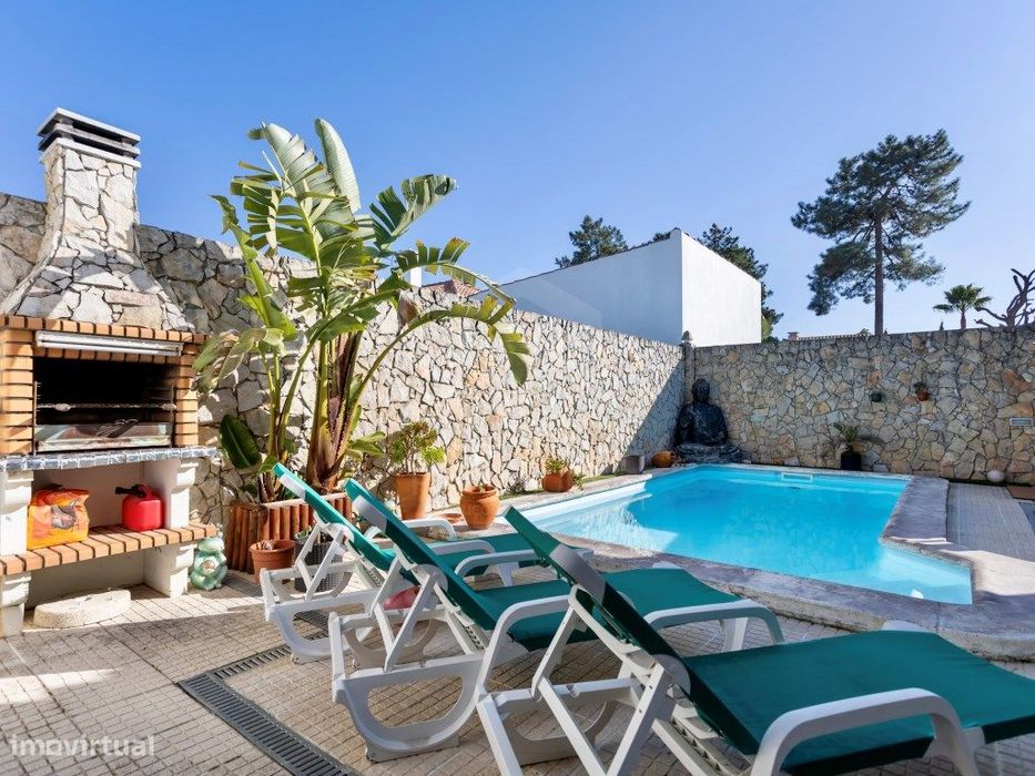 Moradia Isolada T3 +1 com Piscina em Azeitão